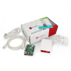 Set of Raspberry Pi 3B+ WiFi + 32GB microSD + official accessories