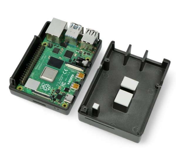 Obudowa wraz z Raspberry Pi 4